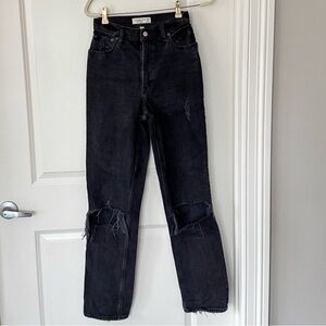 Abercrombie 90s Straight Ultra High Rise